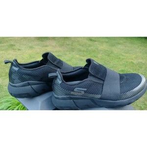 Skechers Mens Dilley Shoes